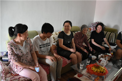 富春林家谈话3_副本.jpg