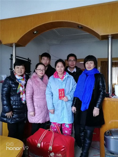 慰问刘臬.jpg