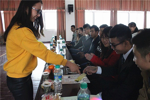 奔赴文学之约,共享书香校园——我校文学社与新余赣西科技职业学院文学社开展文学交流活动(2).jpg
