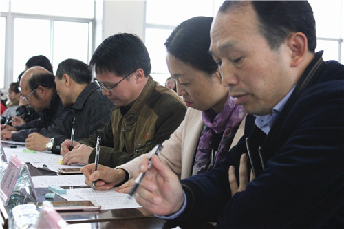 我校举行“两学一做,青春当先”主题演讲比赛(2).JPG